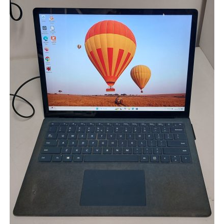 Microsoft Surface Laptop | i5-7200U | 8GB | 256GB SSD | Touch | használt laptop