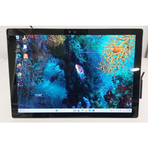   Microsoft Surface Pro 4 | i5-6300U | 8GB RAM | 256GB SSD | Touch | használt tablet